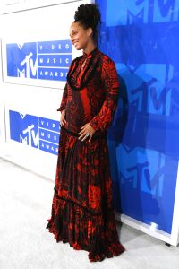 2016 MTV Video Music Awards - Red Carpet