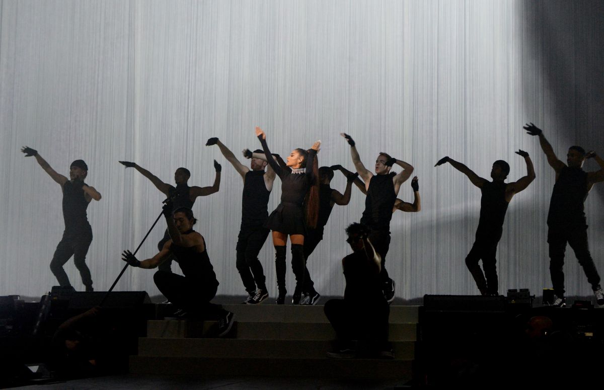 Ariana Grande 'Dangerous Woman' Tour Opener - Phoenix