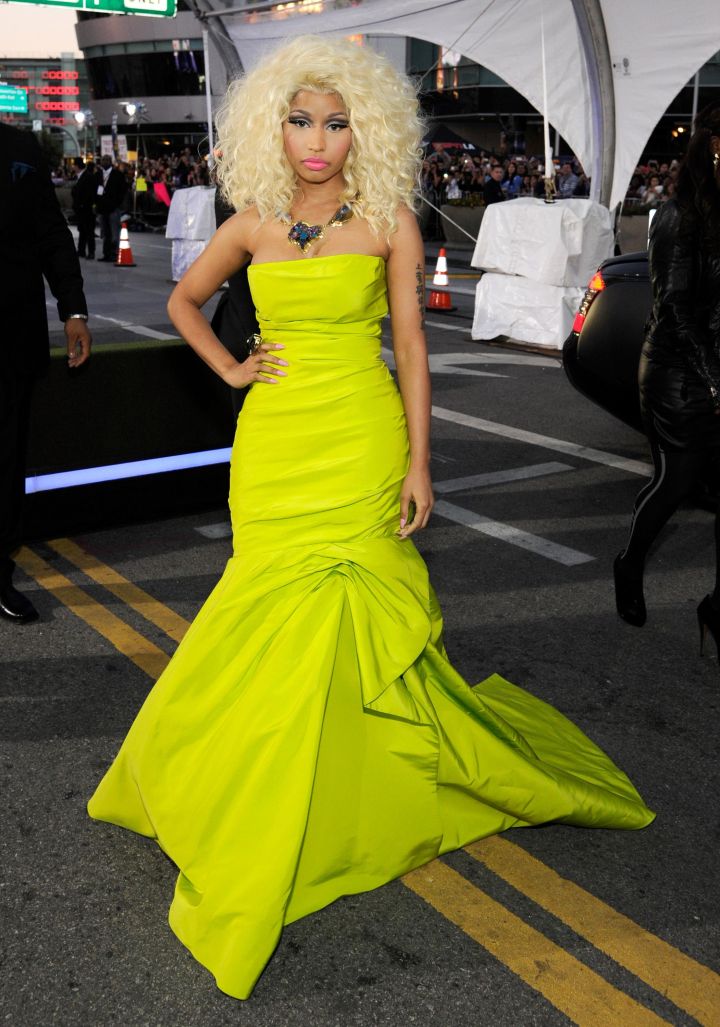 The 40th American Music Awards – Red Carpet