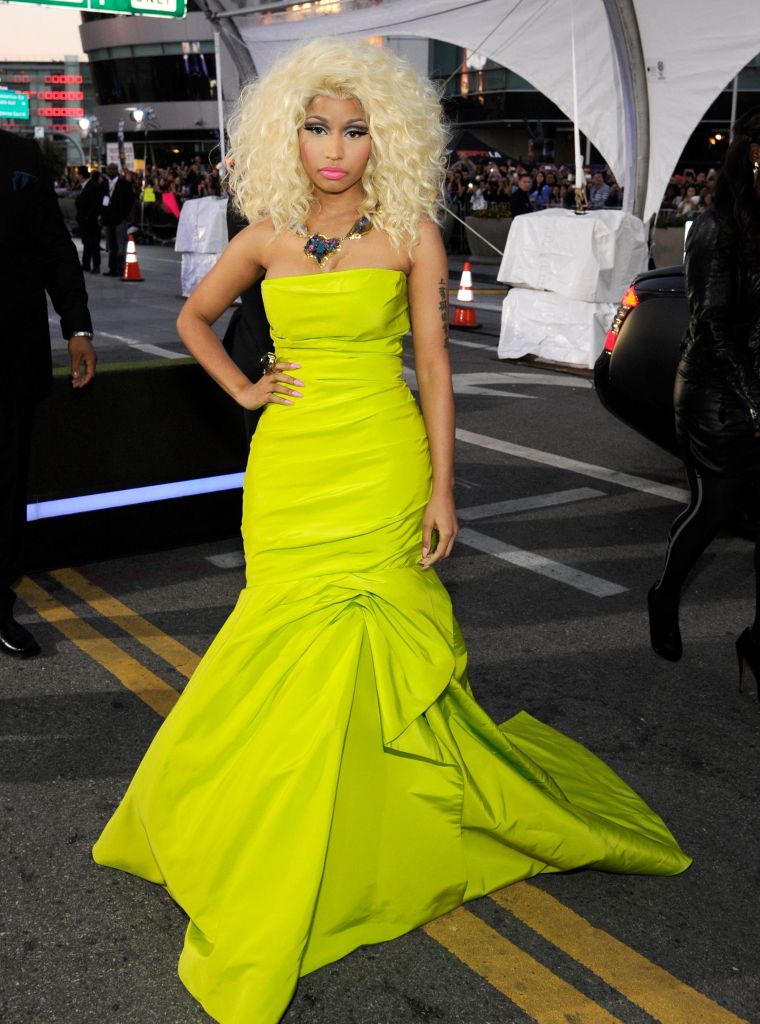 The 40th American Music Awards - Red Carpet