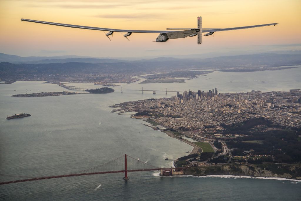 Sun-powered plane lands in California after trans-Pacific flight