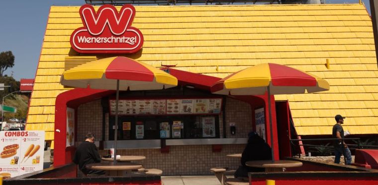 National Deal: Wienerschnitzel
